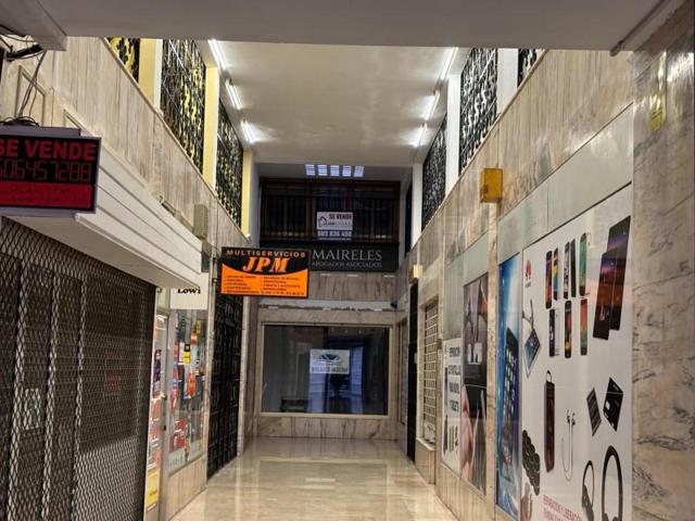 Oficina en venta en Algeciras, Centro photo 0