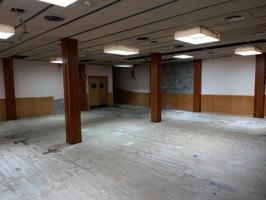 Local comercial en venta en Reus photo 0