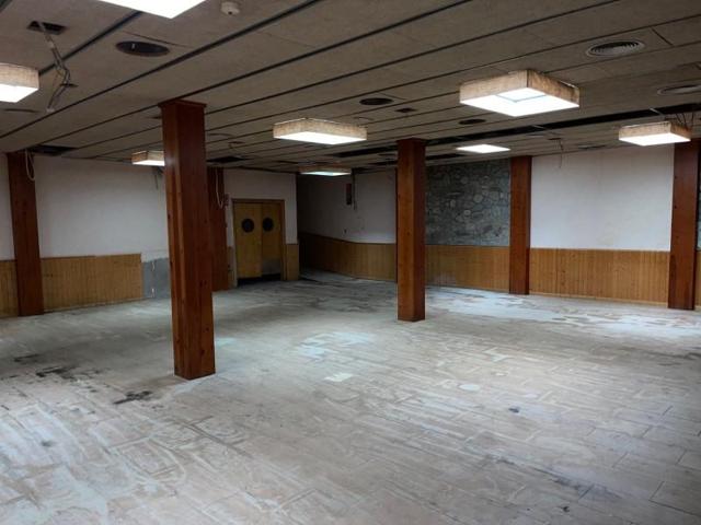 Local comercial en venta en Reus photo 0