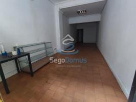 Local comercial en venta en Segovia, Jose zorrilla photo 0
