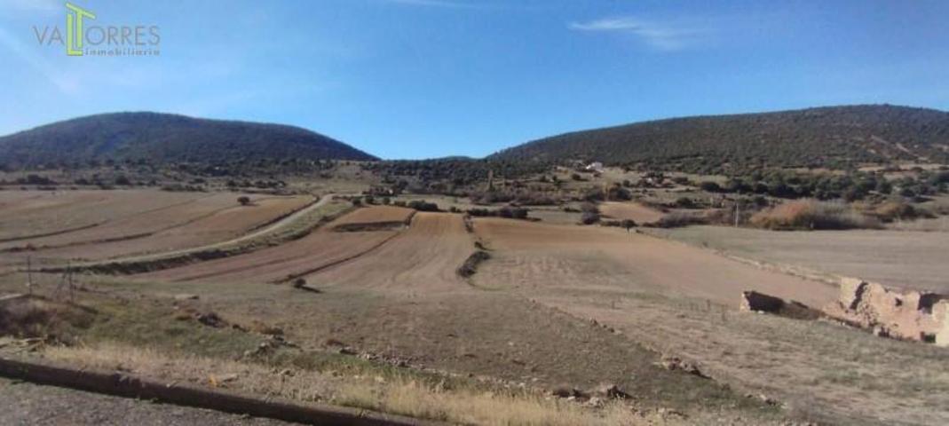 Casas de pueblo en venta en Almohaja, Aragon photo 0