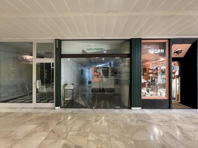 Local comercial en venta en Valladolid, Centro photo 0