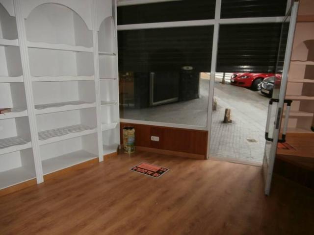 Local comercial en venta en A Coruña, Gaiteira-Los Castros photo 0