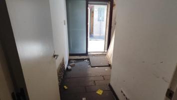 Local comercial en venta en Rubí, Centre photo 0