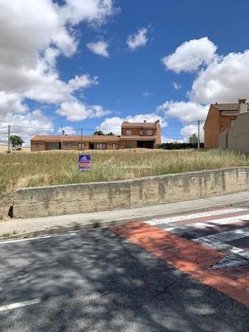 Terreno en venta en Martín Miguel, Calle Segovia, 40130 photo 0