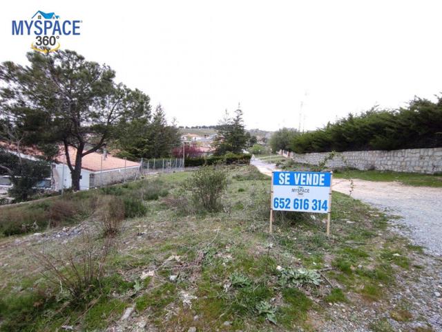 Terreno en venta en Ávila, Navalperal de pinares photo 0