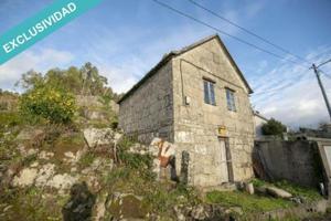 Casa con terreno en venta en Soutomaior photo 0