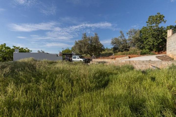 Terreno en venta en Dílar, Dilar photo 0