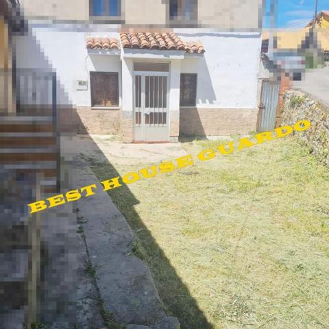 Casa en venta en Palencia, Guardo photo 0