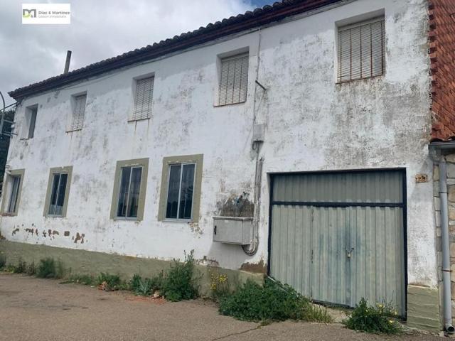 Casa en venta en León, Carretera photo 0