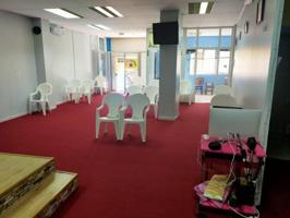 Local comercial en venta en Ponferrada, Centro photo 0