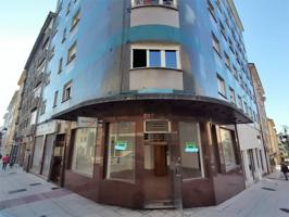 Local comercial en venta en Oviedo, Vallobin photo 0