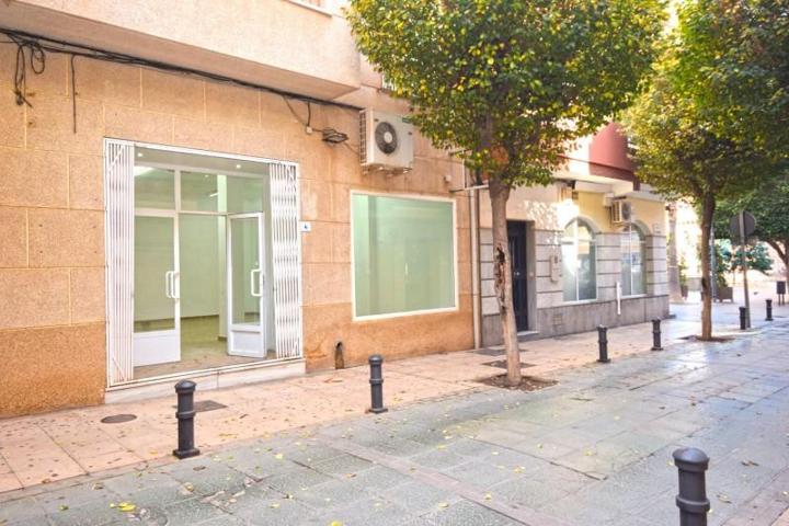 Local comercial en venta en El Ejido, Centro ejido photo 0