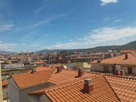 Piso en venta en Plasencia, Avenida Obispo Laso, 10600 photo 0