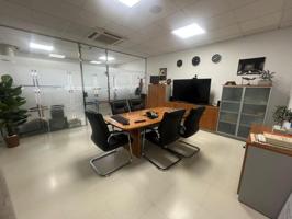 Oficina en venta en Bormujos, Zona Avda. Juan Diego photo 0