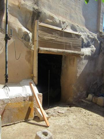 Casa con terreno en venta en Novelda, Comunidad valenciana photo 0