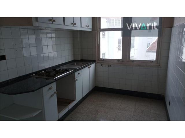 Piso en venta en Ferrol, Centro photo 0