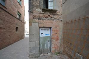 Casa en venta en Calonge de Segarra, Els prats de rei photo 0