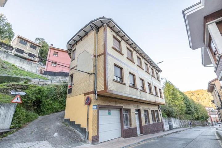 Piso en venta en Langreo, Langreo photo 0