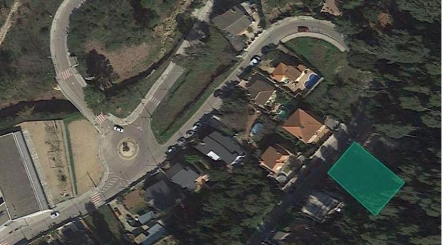 Terreno en venta en Vallirana, La soleia 3 photo 0