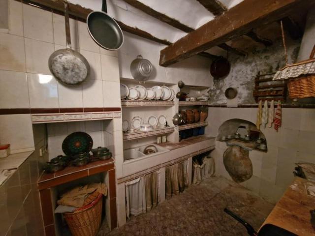 Casa en venta en San Lorenzo de la Parrilla, San Lorenzo de la Parrilla photo 0