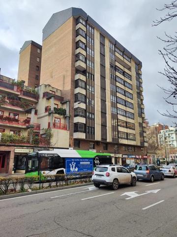 Oficina en venta en Valladolid, Paseo Zorrilla photo 0