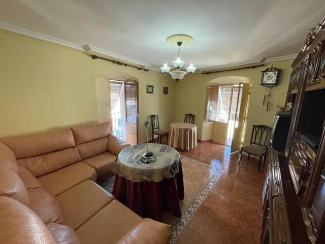 Piso en venta en Montánchez, MONTANCHEZ photo 0