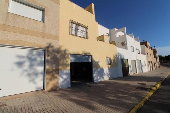 Local comercial en venta en El Ejido, Loma de la mezquita photo 0