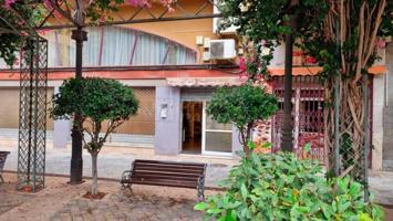 Local comercial en venta en Orihuela, Centro photo 0