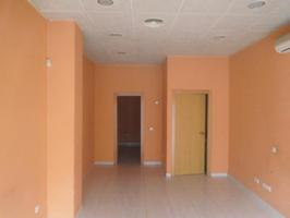 Local comercial en venta en Burriana, Zona Calatrava photo 0