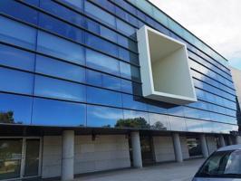 Oficina en venta en Bormujos, Zona Universitaria photo 0