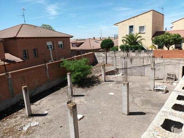 Edificio en venta en Guadalajara, Taracena photo 0