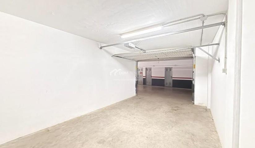 Garaje en venta en Adeje, Roque del Conde photo 0