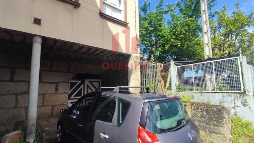 Casa en venta en Ourense, O Pino photo 0