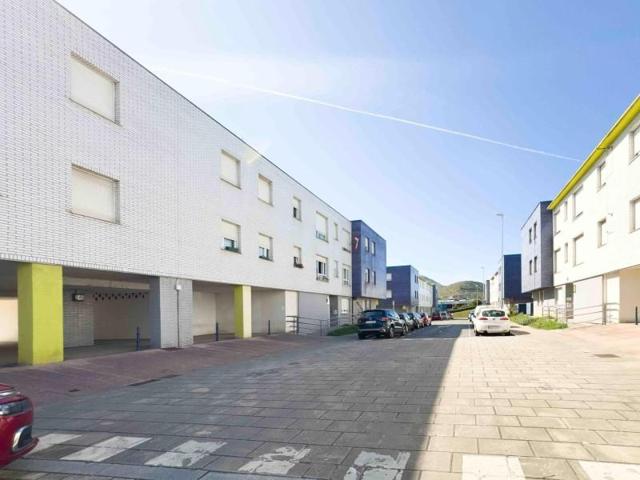 Local comercial en venta en Portugalete, Los Hoyos photo 0