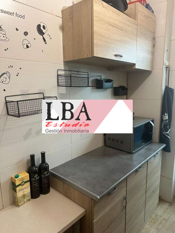Apartamento en venta en Bailén, Plaza Del Mercado photo 0