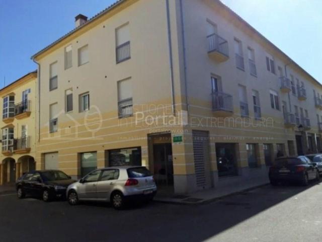 Local comercial en venta en Trujillo photo 0