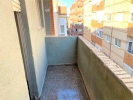Apartamento en venta en Yecla, Ayuntamiento photo 0