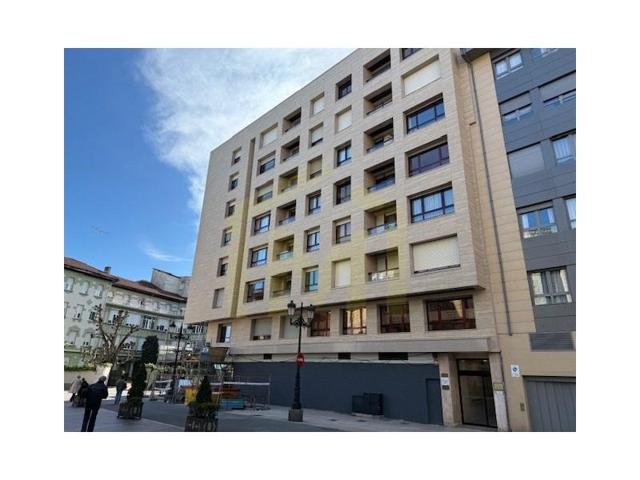 Oficina en venta en Oviedo photo 0