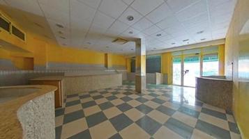 Local comercial en venta en Gandia, Eliptica photo 0