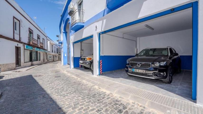 Garaje en venta en Ayamonte, Centro photo 0