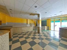 Local comercial en venta en Gandia, Centro photo 0