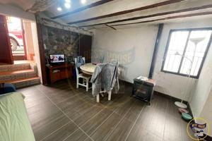 Casas de pueblo en venta en Cañete, Castilla la mancha photo 0