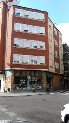 Piso en venta en Ponferrada, Centro photo 0