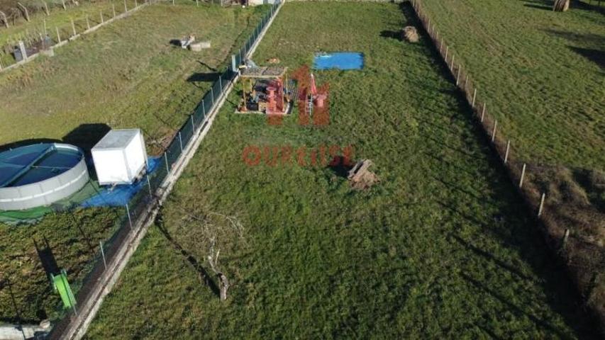 Terreno en venta en San Cibrao das Viñas, A castellana photo 0