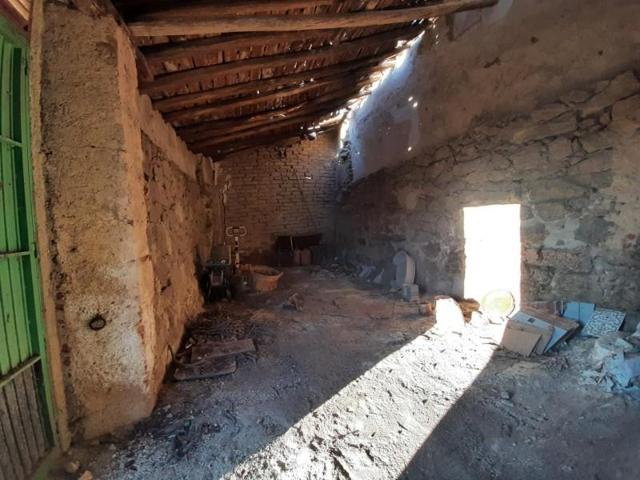 Edificio en venta en Malpartida de Cáceres, Centro del pueblo photo 0