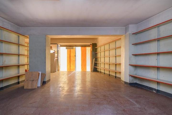 Local comercial en venta en Manresa, Plana de l´Om photo 0