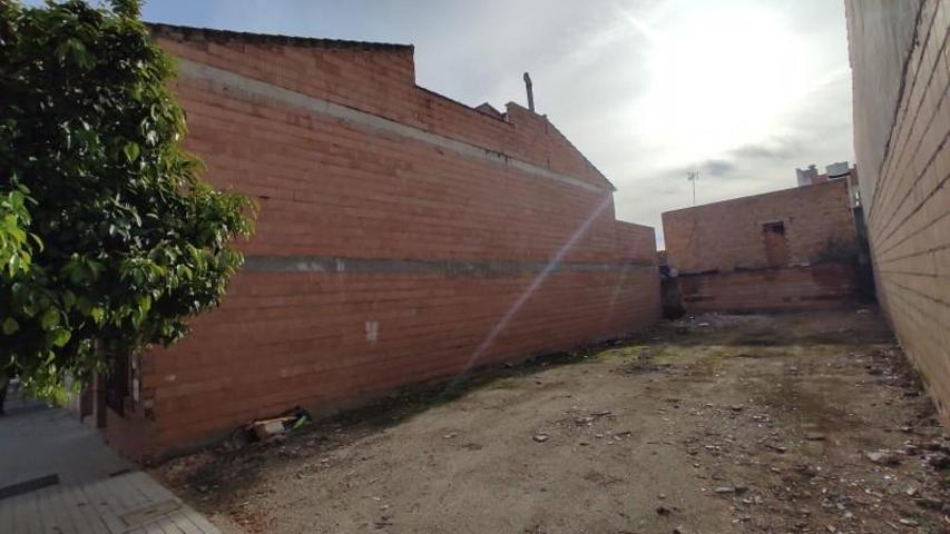 Terreno en venta en Adamuz, Adamuz photo 0