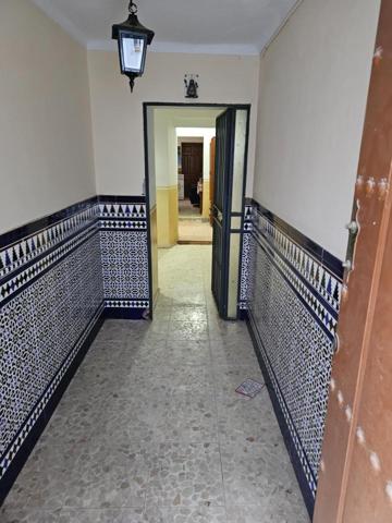 Casa en venta en Marchena, Céntrica photo 0