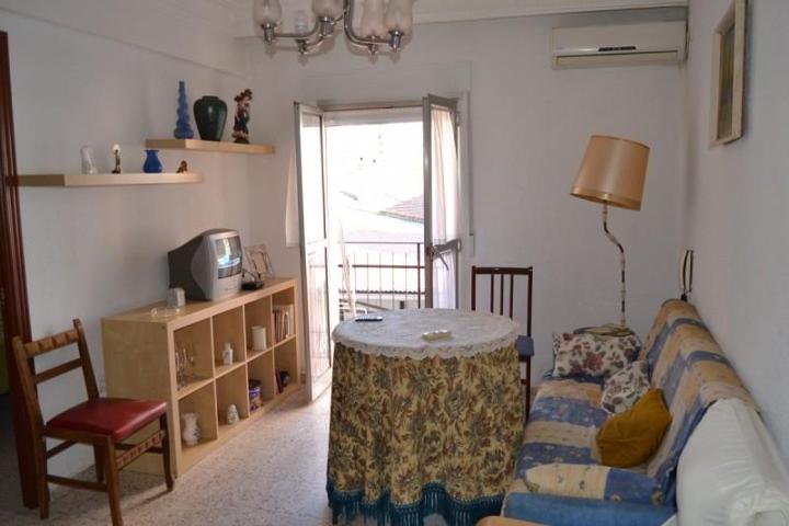 Piso en venta en Plasencia, Centro photo 0